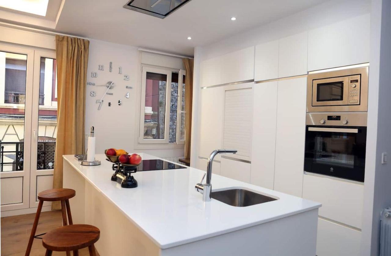 דירות בילבאו Piso Reformado A 2 Min Del Casco Viejo Con Garaje Gratis מראה חיצוני תמונה